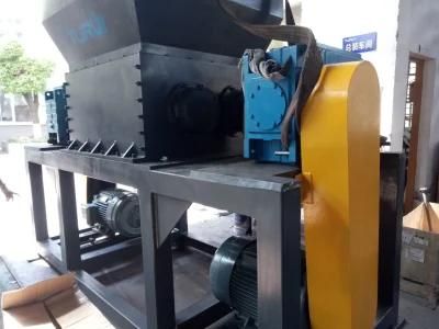 Recycling Machine Serve The Functions of Breaking and Atuo-Discharging When in Work Mode