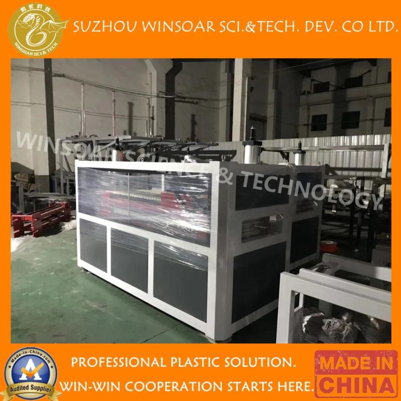 Plastic PE/PE WPC/ PVC/ PVC WPC 240 Width for Garden Floor with Capacity 180kg/H Profile Machine/Extruder Machine