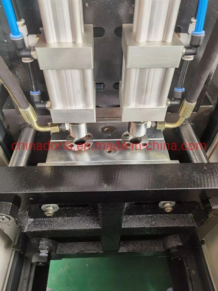 2cavity Semi-Automatic Stretch Blowing/Blow Moulding Machine for Plastic Bottle