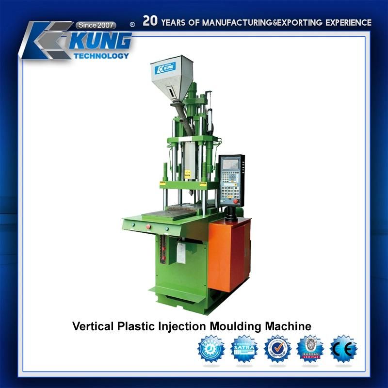 Plastic Injection Moulding Machine