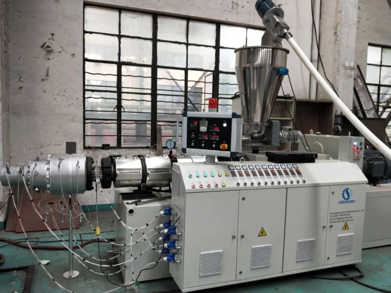 Plastic Twin Screw Extruder PVC WPC Decking Profile Extruder