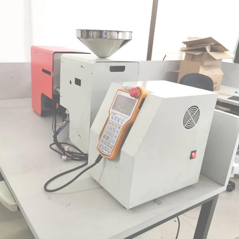 Small Desktop Micro Fully Automatic Mini DIY Electricity Plastic Injection Molding Machine