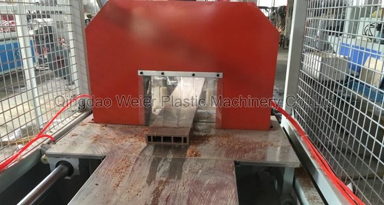 Outdoor WPC PE Decking Wall Panel Manufacture Machine Production Line