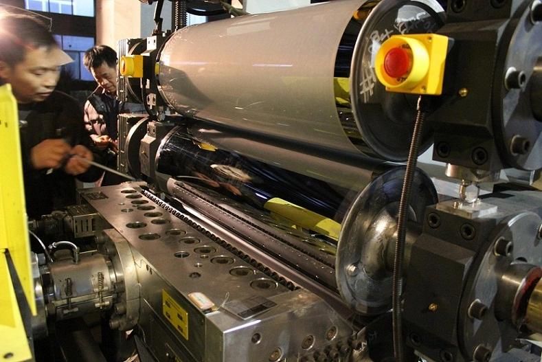 PP/PE/PS/ABS Single Layer /Multi-Layer Sheet/Plate Extrusion Line (SJ120)