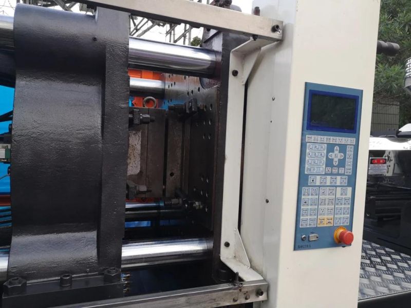 Used for Plastic Molding Machinery Zhenxiong Jm268 Tons Second-Hand Injection Molding Machine