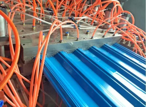 Corrugated Garage Twin Wall Roofing Sheets Machine / PVC Hollow Sheet Extrusion Line