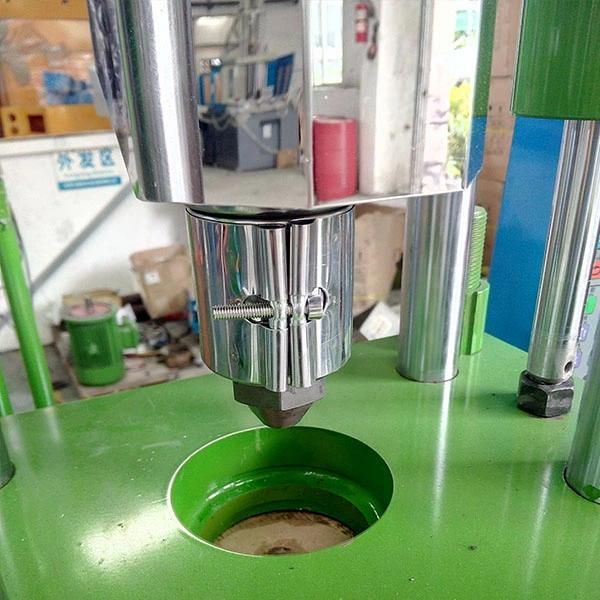 Manufacture Vertical USB Molding Machine Good Price