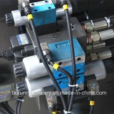 Preform Injection Machine with Hot Runner Injection Mold