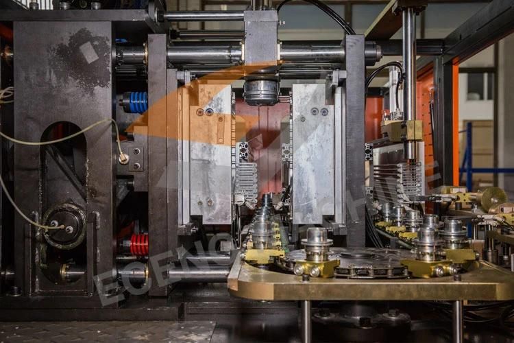 Ycq-5L-2 Bottle Blow Moulding Machine with No Contamination