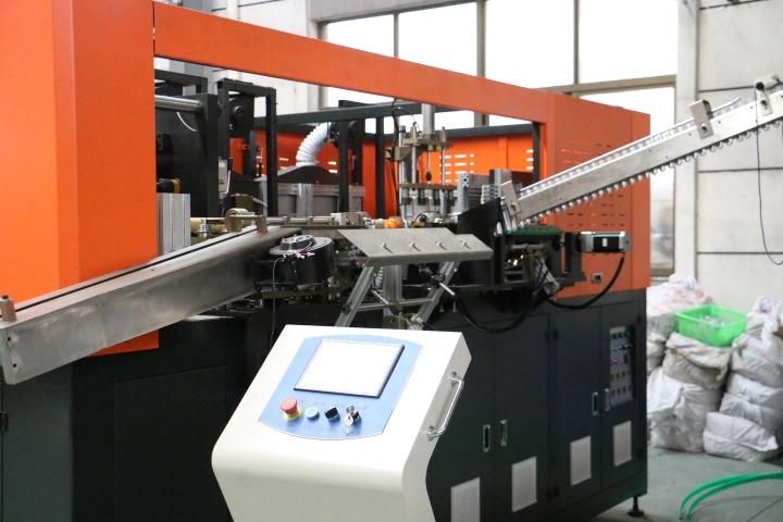 Factory Price Plastic Bottle Blow Molding Machine / Pet Two-Stage Automatic Blowing Machine
