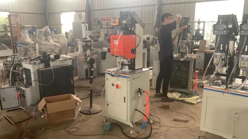 Automatic Screw Four Head Fasten Machine for UPVC/PVC Window/Good Quality Four Head Automatic Glass Screw Drilling Machine