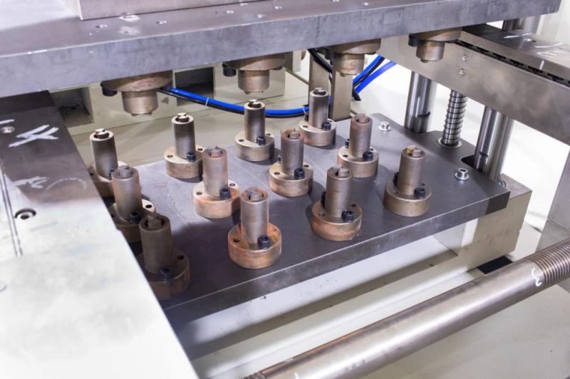 Good Quality Plastic Cup PP Lid Thermoforming Machine (PPBG-520)