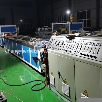 Manufacturer Retail PE Decking Profile Production Line