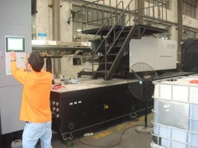FC1350 Injection Moulding Machine