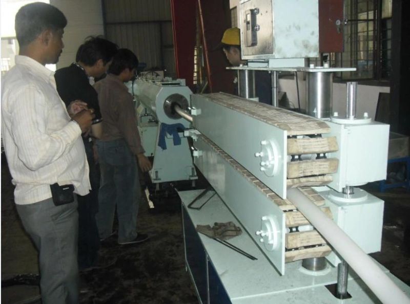 Water Pipe Plastic Extruder Machine at Factory Price
