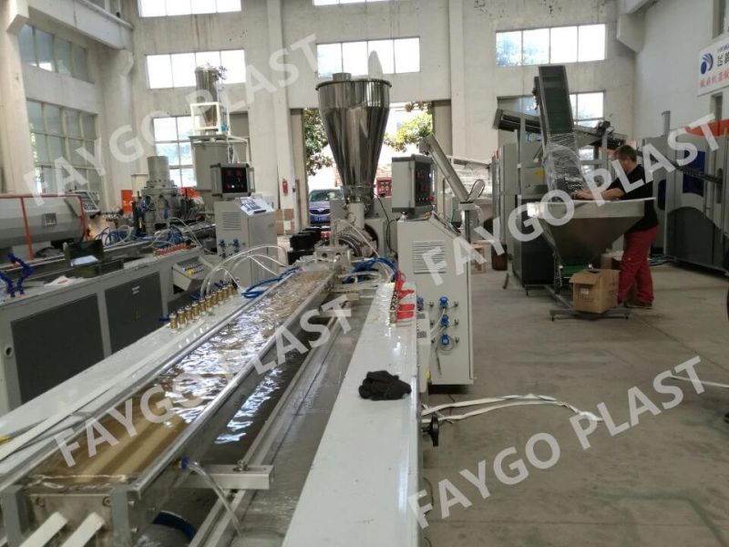 PVC/PE Wood Composite Profile Extruder Machine