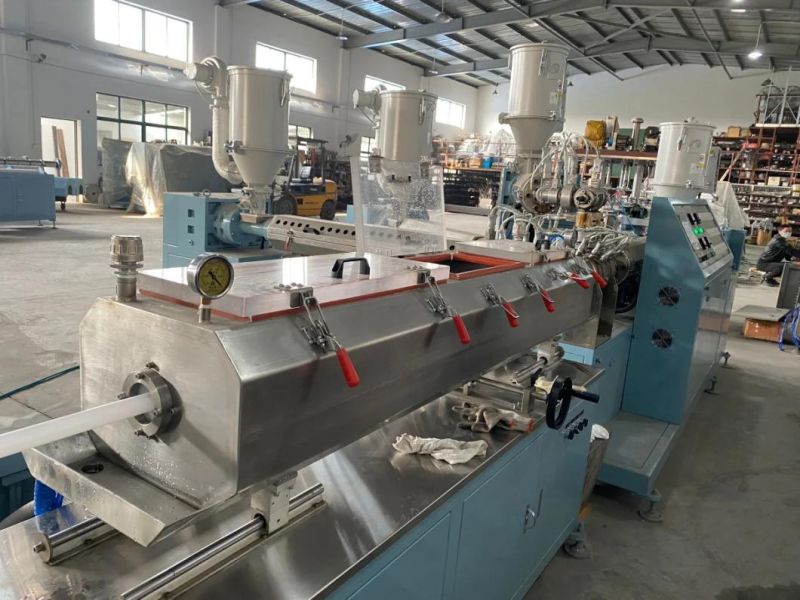 Five Layer Seamless PE Tube Machine