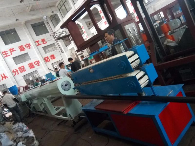 Water Pipe Plastic Extruder Machine at Factory Price