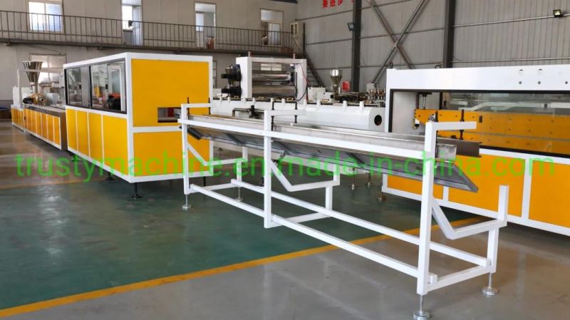 Plastic PVC Window Decking Profile/Ceiling/ Door Board/Wall Panel/Edge Banding/Sheet Extrusion Extruding Machine Production Line