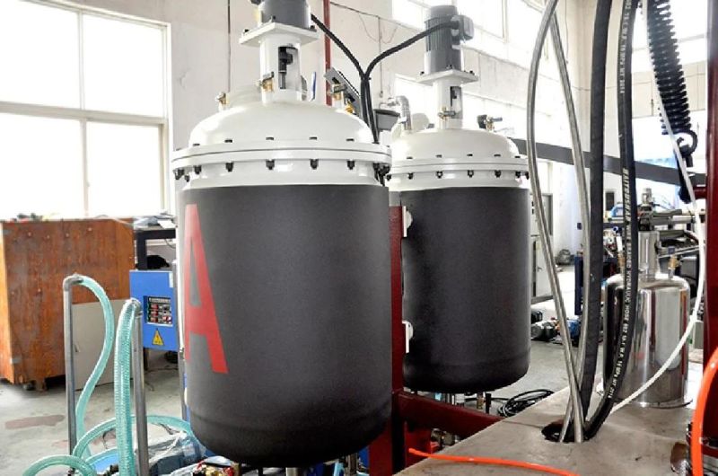 Polyurethane Machine/Polyurethane Bicycle Cushions Foaming Machine/PU Foam Making Machine