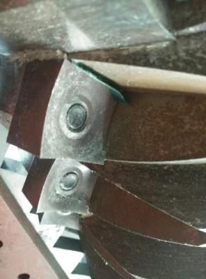 Shredder for Waste Tire/Crusher Machine Has Long Solid Service Life