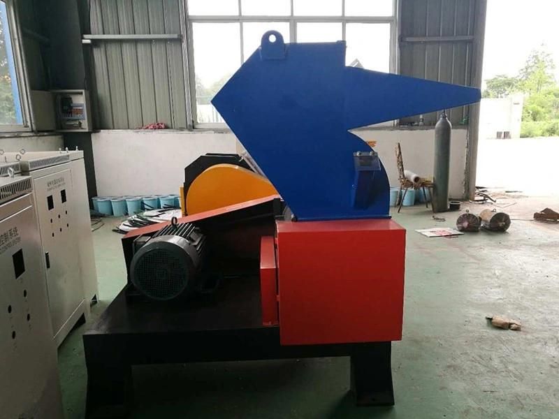 Plastic Crushing Machine Crusher for Wood Reduce Pollution of Raw Material