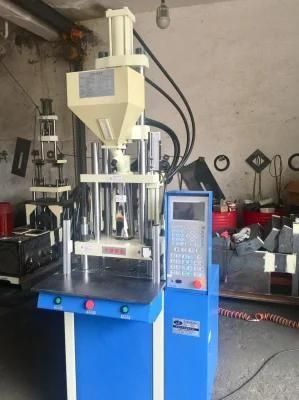 2014 New Model at-Standard Type Injection Molding Machine with CE