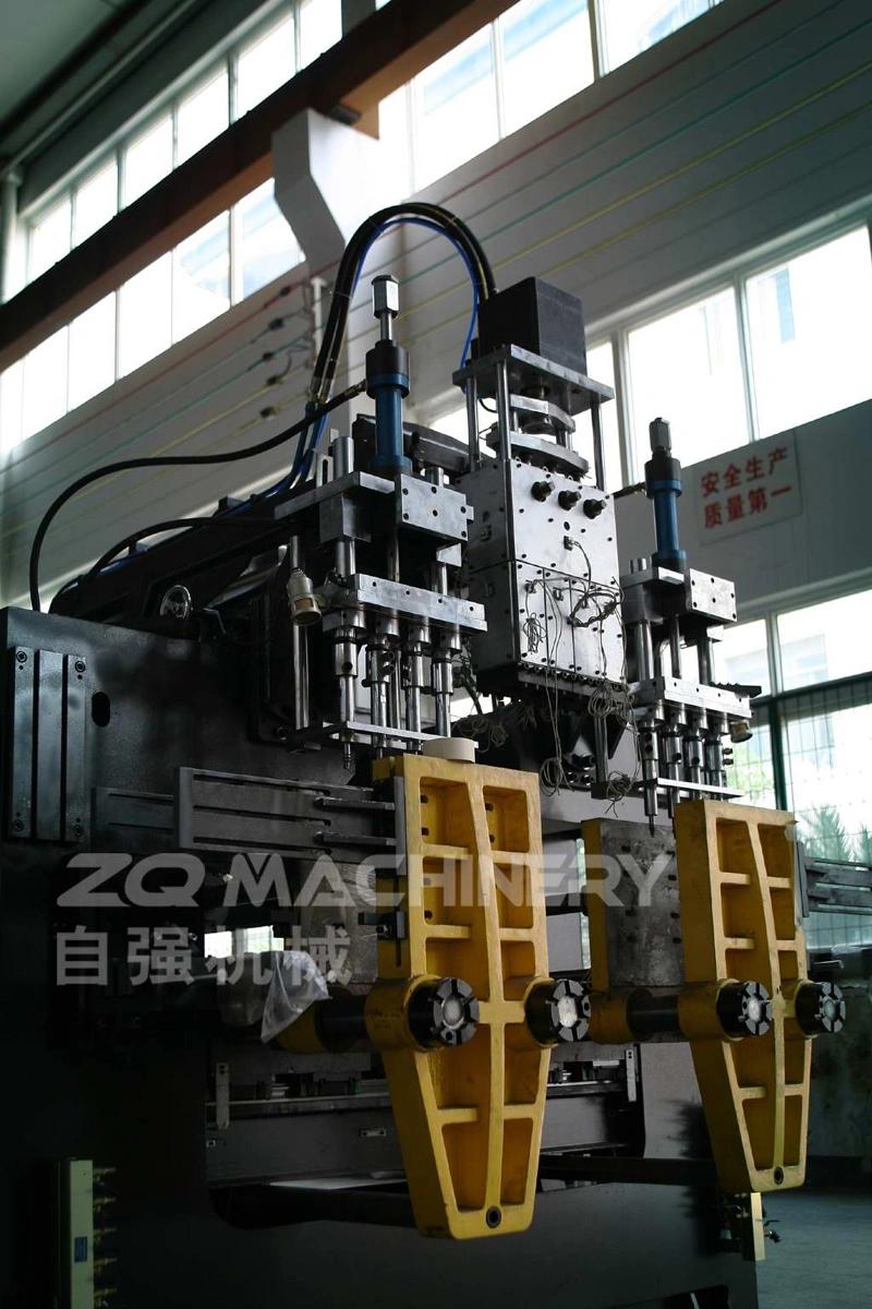 HDPE Automatic Extrusion Plastic Blow Molding Machine with Ce