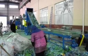 Used Plastic Bottle and Bags Collection and Recycling Machine