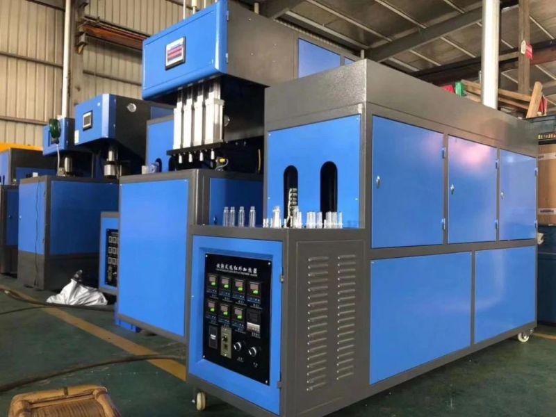 4 Cavities Semiautomatic Blow/Blowing Moulding/Molding Machine/Plastic Machine/Water Machine/Plastic Injection Molding Machine for Blowing Bottles