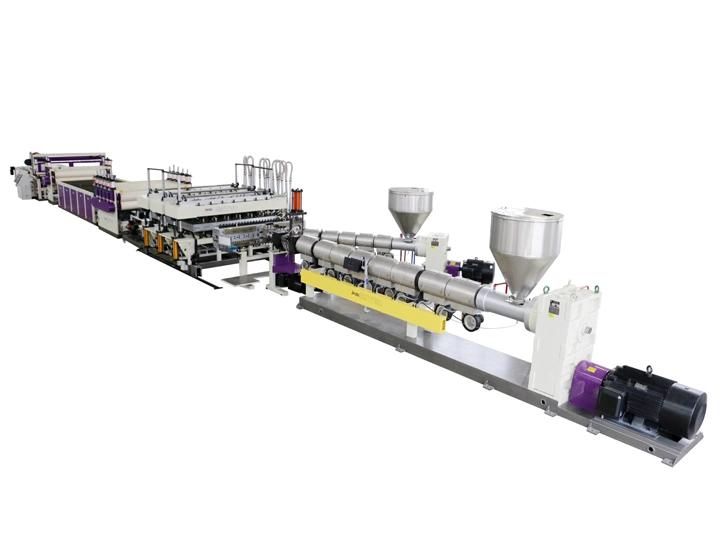 PC/PP/PE Plastic Hollow Cross Section Plate Extrusion Line