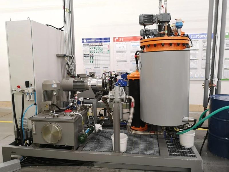 Polyurethane Spray Machine for Car Carpet Loop Production Line