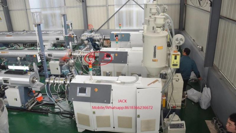 Plastic HDPE PE LDPE PPR Pipe Hose Single Screw Extruder