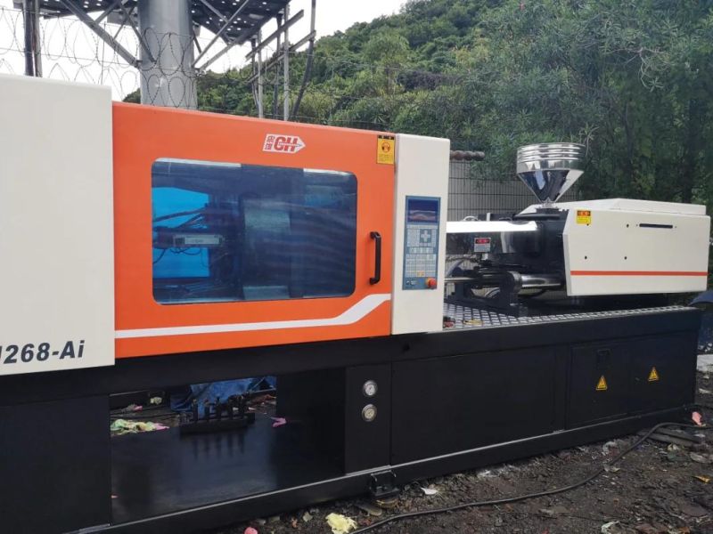 Used for Plastic Manufacturing Machinery Zhenxiong Jm268 Tons Old Injection Molding Machine