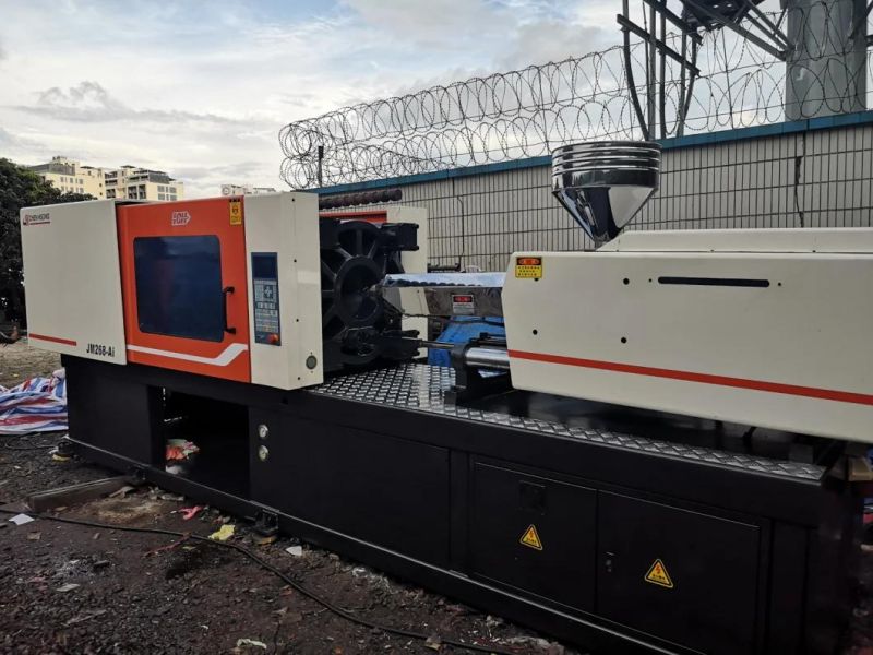 Used for Plastic Manufacturing Machinery Zhenxiong Jm268 Tons Old Injection Molding Machine