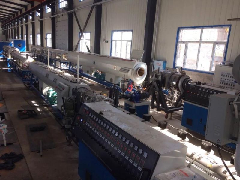 High Speed 100-250mm PE Pipe Making Production Machine