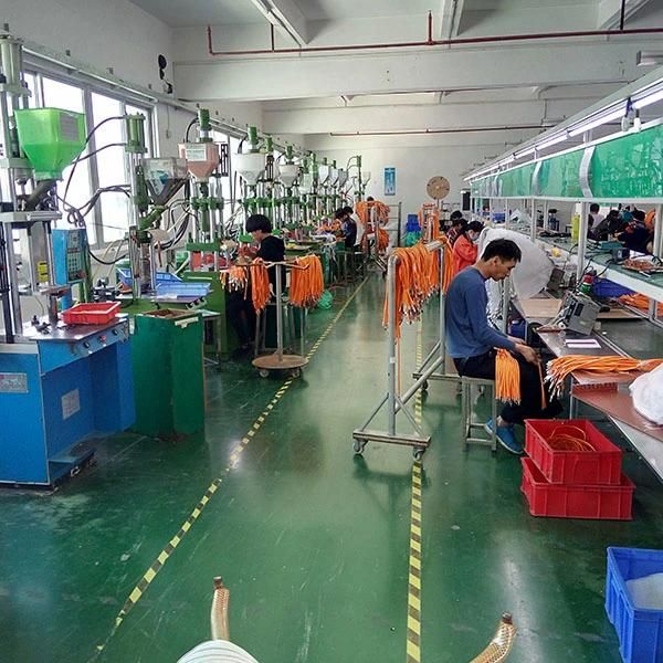 Data Cable USB Mac Plug Vertical Injection Molding Making Machines