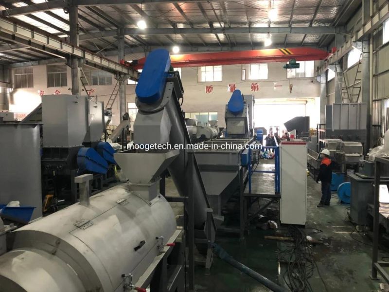 PE PP Bottle HDPE Barrel Waste Lump Washing Plant / Plastic Bottle Crushing Recycling Machine