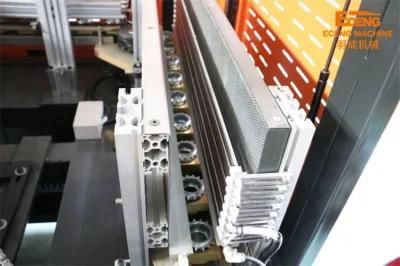 Q6000 Bottle Blowing Machine Adopt Servo Control System