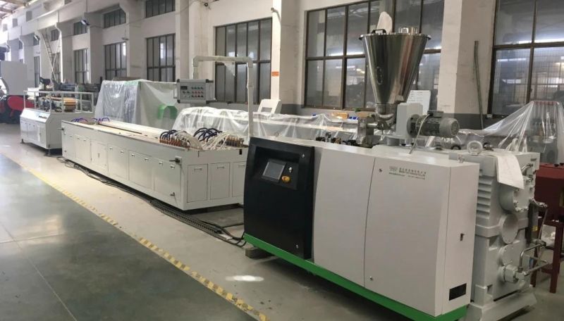Plastic PVC/UPVC 6 Cavities Corner Bead Profile Extrusion and Automatic Punching Extrusion Extrusion/Extruder Making Machinery