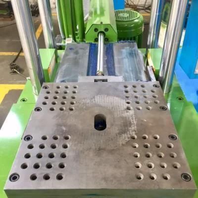 Bucket Handle Vertical Plastic Injection Moulding Machine with Single Sliding Table
