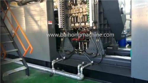 Plastic Pallet / Water Tank / Road Barrier Blow Molding Machine 3 Layer 1000L
