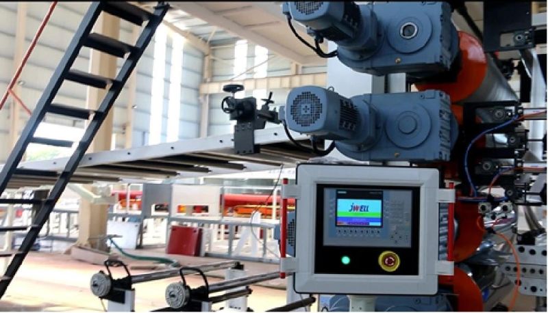 Jwell Spc/Lvt Floor Sheet Plastic Extrusion Line